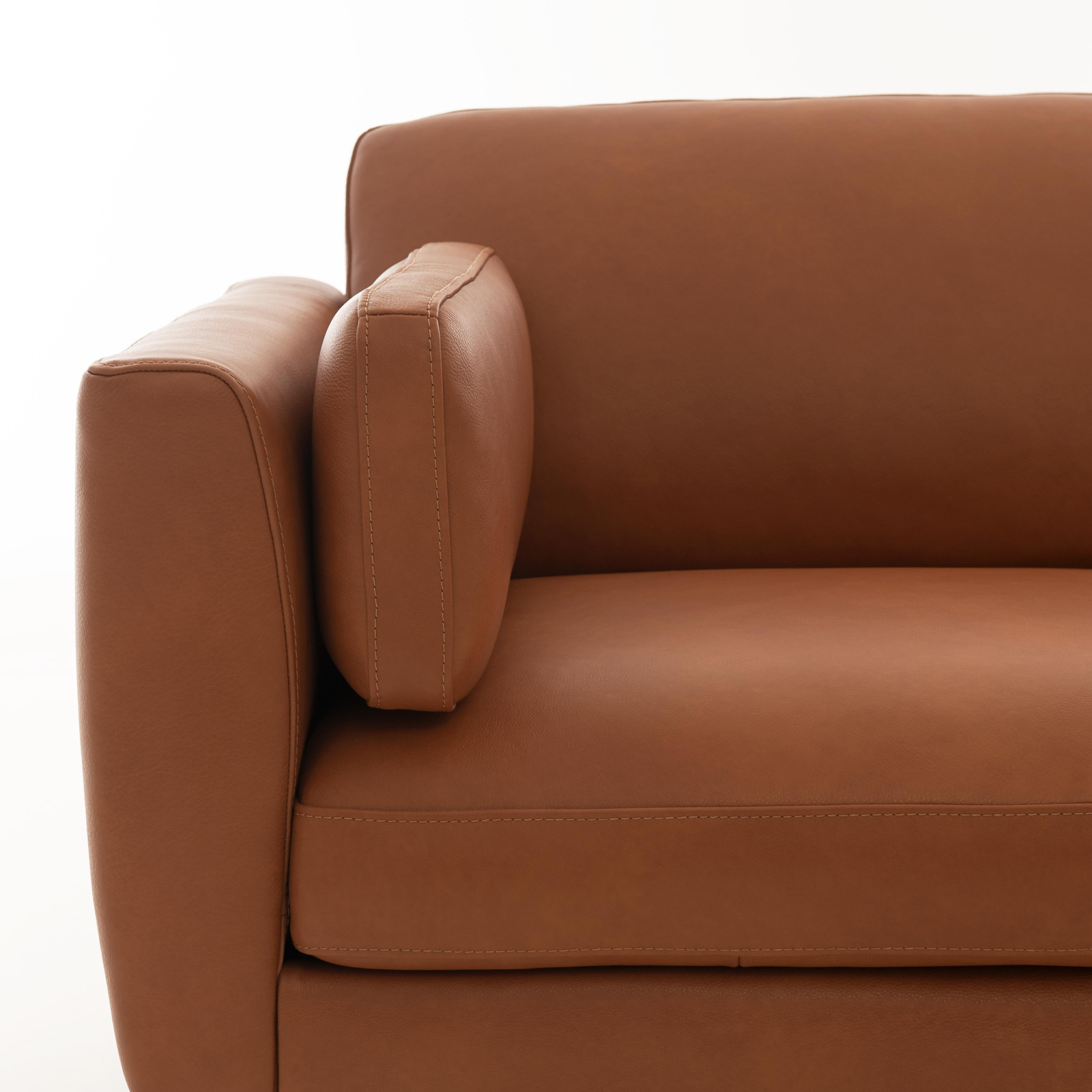 Nettoyer et entretenir son canapé en cuir : Découvrez plusieurs moyens