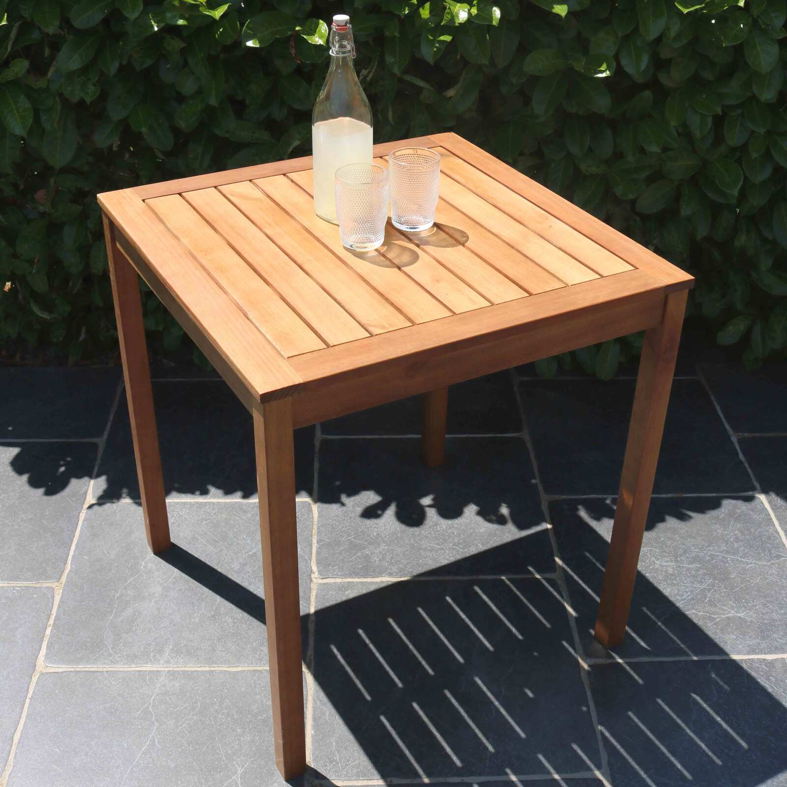 Table bistrot carrée pliante en bois d'eucalyptus FSC